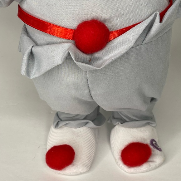 Gemmy IT Animated Happy Shuffle Pennywise Clown Dancing Plush Toy - Picture 8 of 11